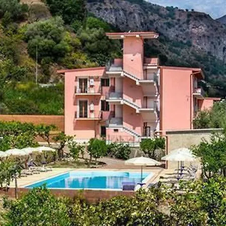 'mare Taormina By Interhome Letojanni